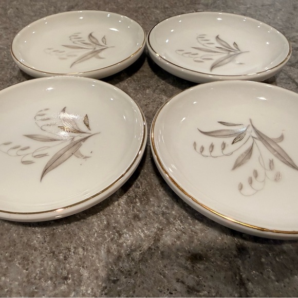 Set of 4 Vintage Kaysons Golden Rhapsody Fine China Butter Pats! 22K gold rim. - Picture 6 of 8